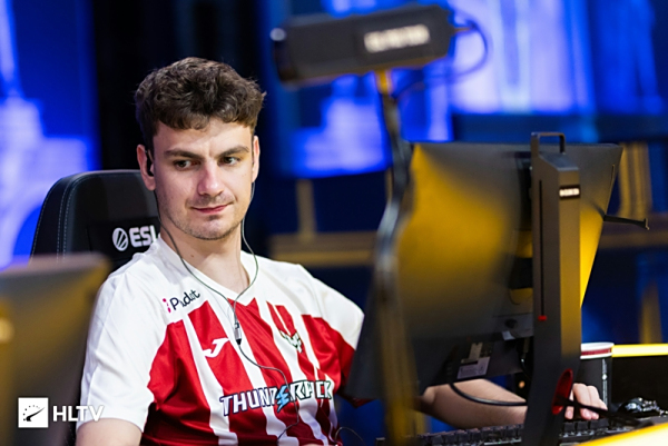 赛实力的展 赛实力的展